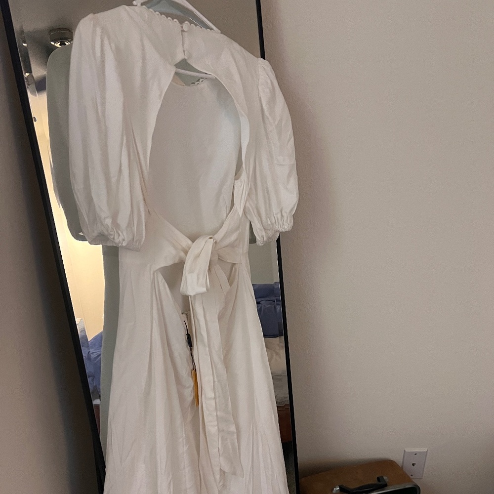 Alexia Admor Imogen Open Back Dress